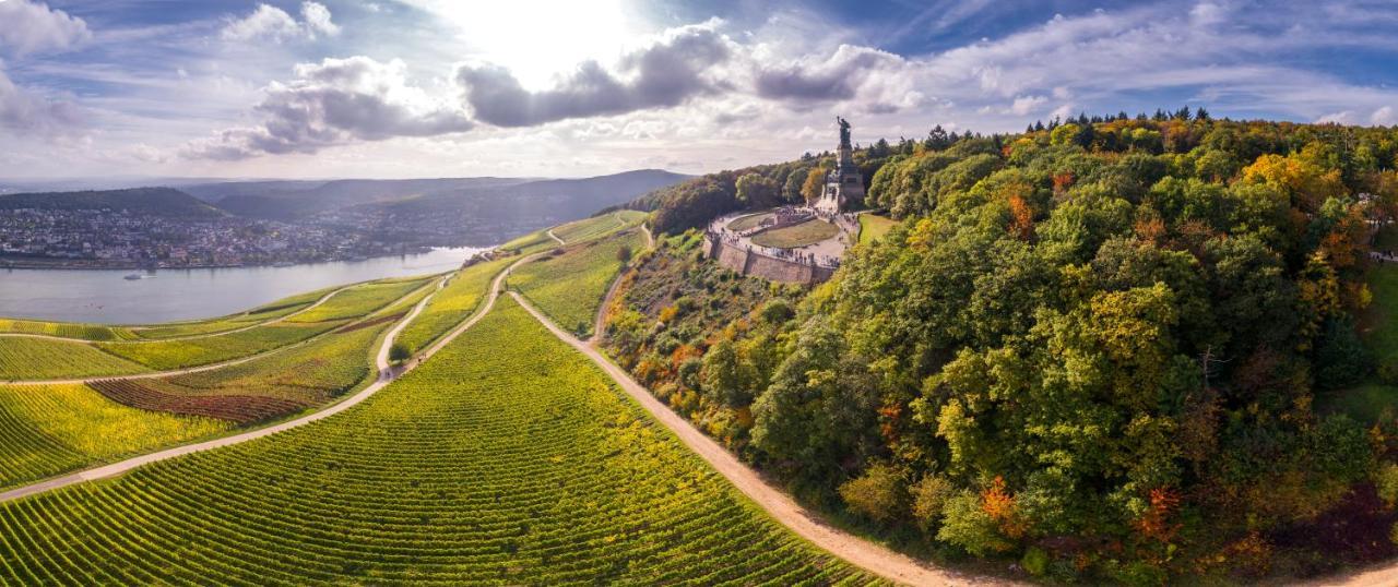 Breuer'S Ruedesheimer Schloss ฮูเดสไฮม์ แอม ไฮน์ ภายนอก รูปภาพ