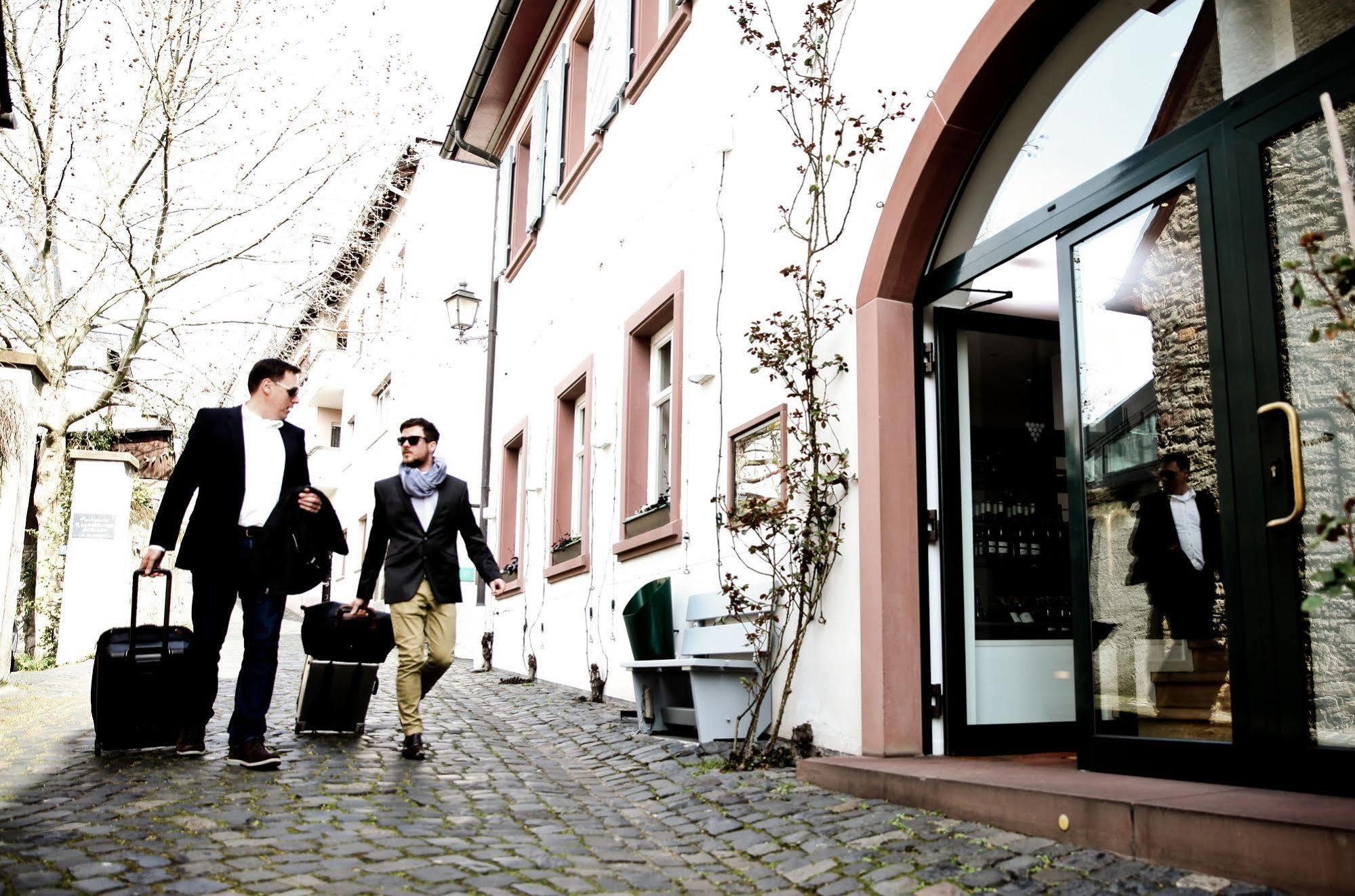 Breuer'S Ruedesheimer Schloss ฮูเดสไฮม์ แอม ไฮน์ ภายนอก รูปภาพ